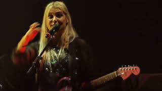 Baby Queen - Nobody Really Cares live O2 Apollo, Manchester 03-07-22