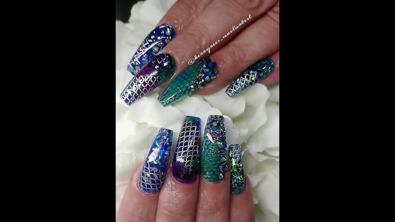Mermaid Scales/Acrylic Nails/CJP/Glitterarty