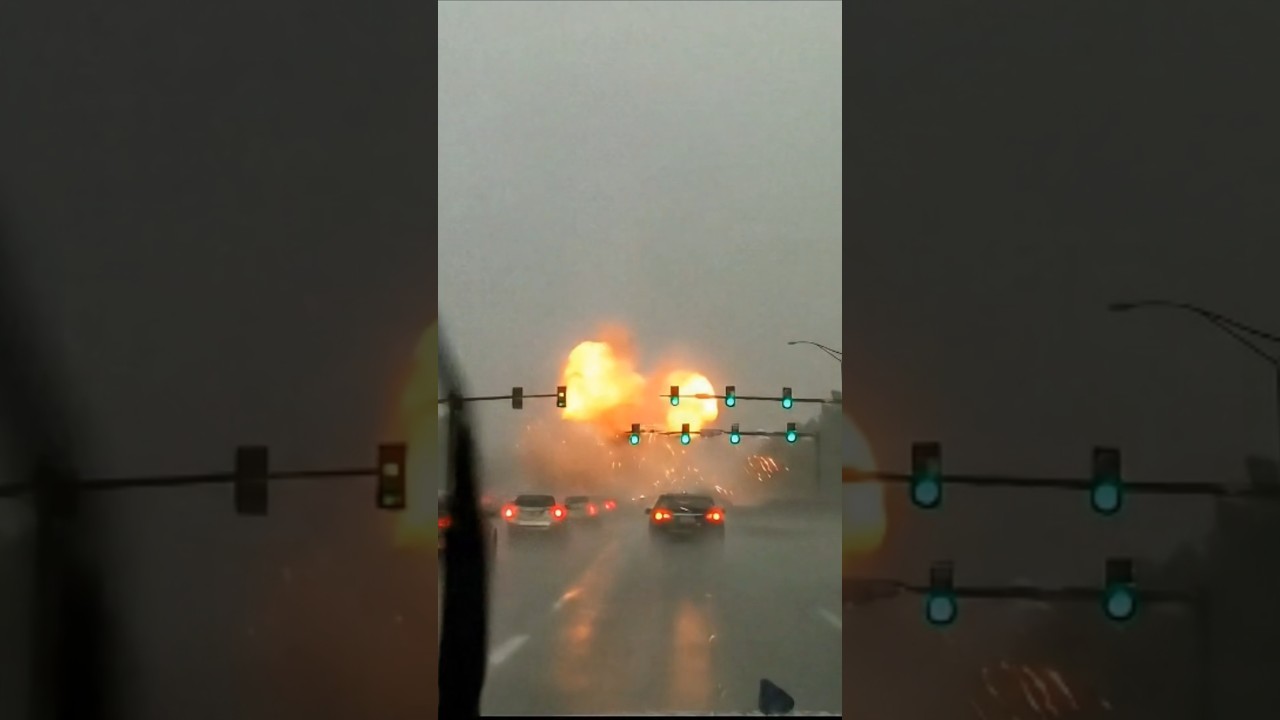 Craziest Lightning Strike Caught on Dashcam! 