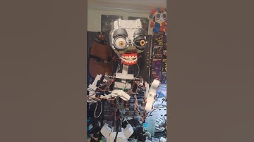 Mimic woke up during his new brain install #fnaf