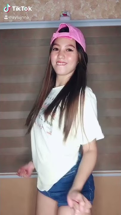 Shakira Dance Challenge | AylujNna - YouTube