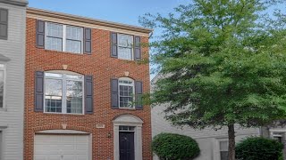 13515 LAVENDER MIST LANE, CENTREVILLE, VA Presented by Daniel Dominguez.