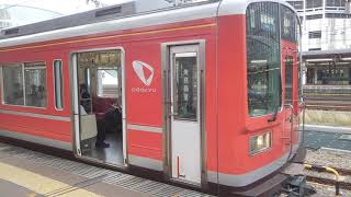 小田急1000形レーティッシュカラー1058F小田原駅発車