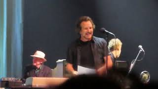 Eddie Vedder and The Earthlings "Baby Don't Do It" YouTube Theater 2-25-22