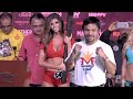 Mayweather and Pacquiao arrivals highlight differences (and similarties) between two boxers