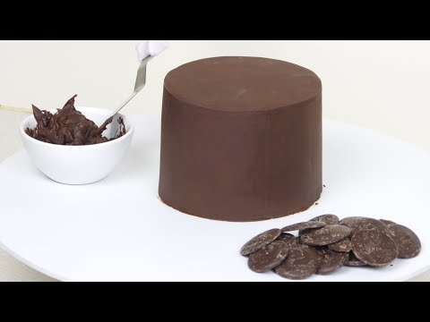 تصویری: طرز تهیه کیک با گاناش شکلات و خامه