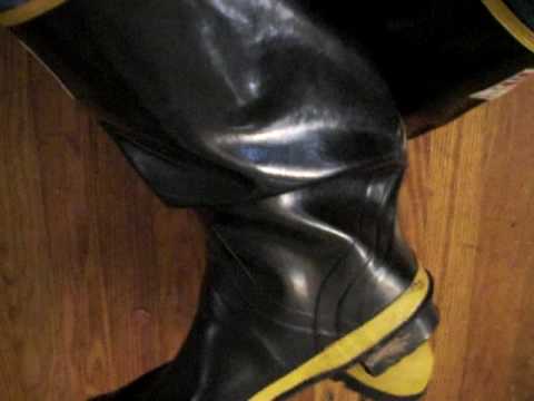 uniroyal rubber boots