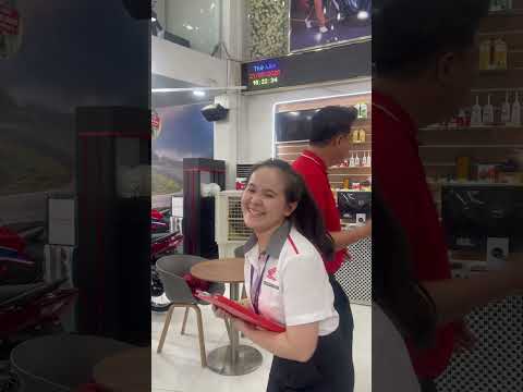 Nhân viên mới vào là người yêu cũ!!!!