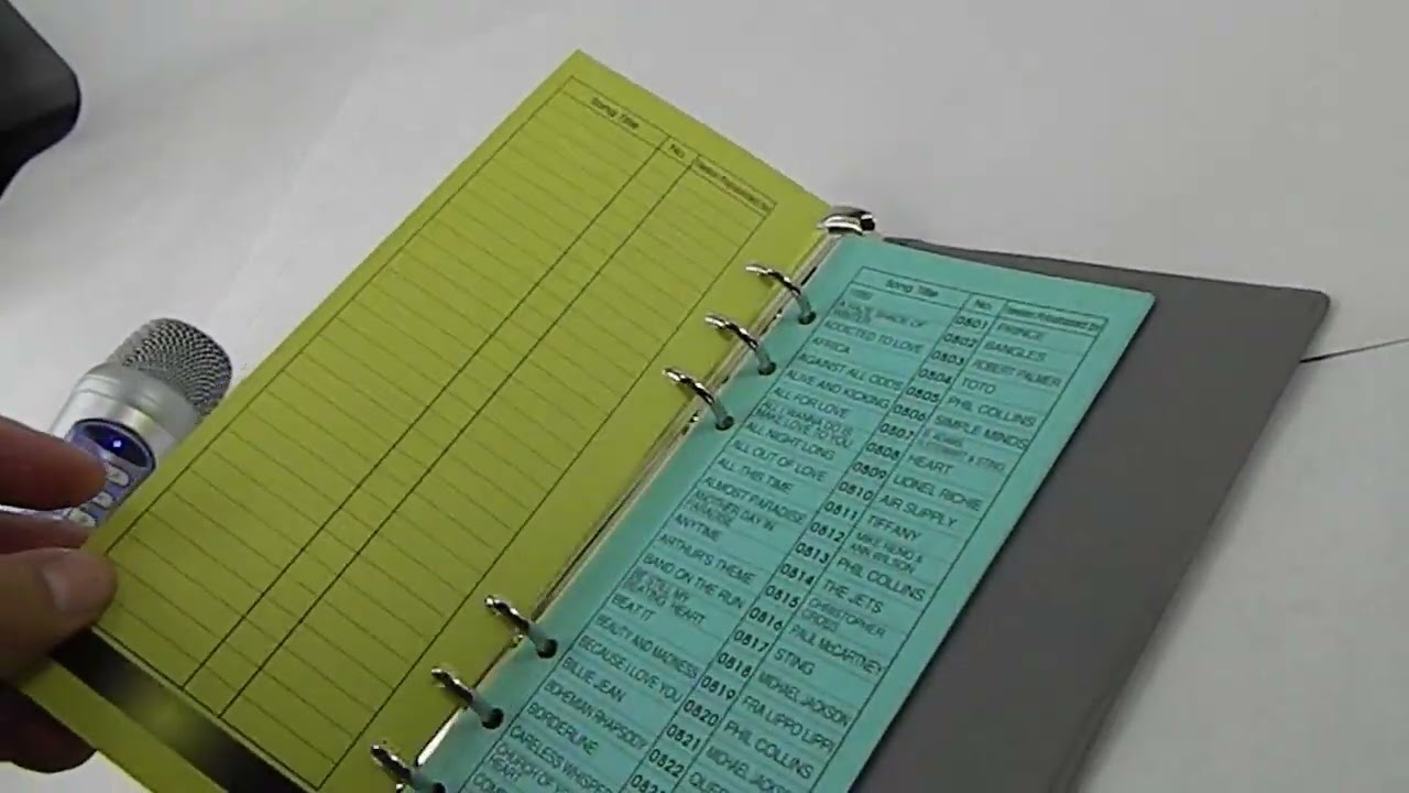 LeadSinger Karaoke Microphone LS-2100 With Book For Sale On Ebay