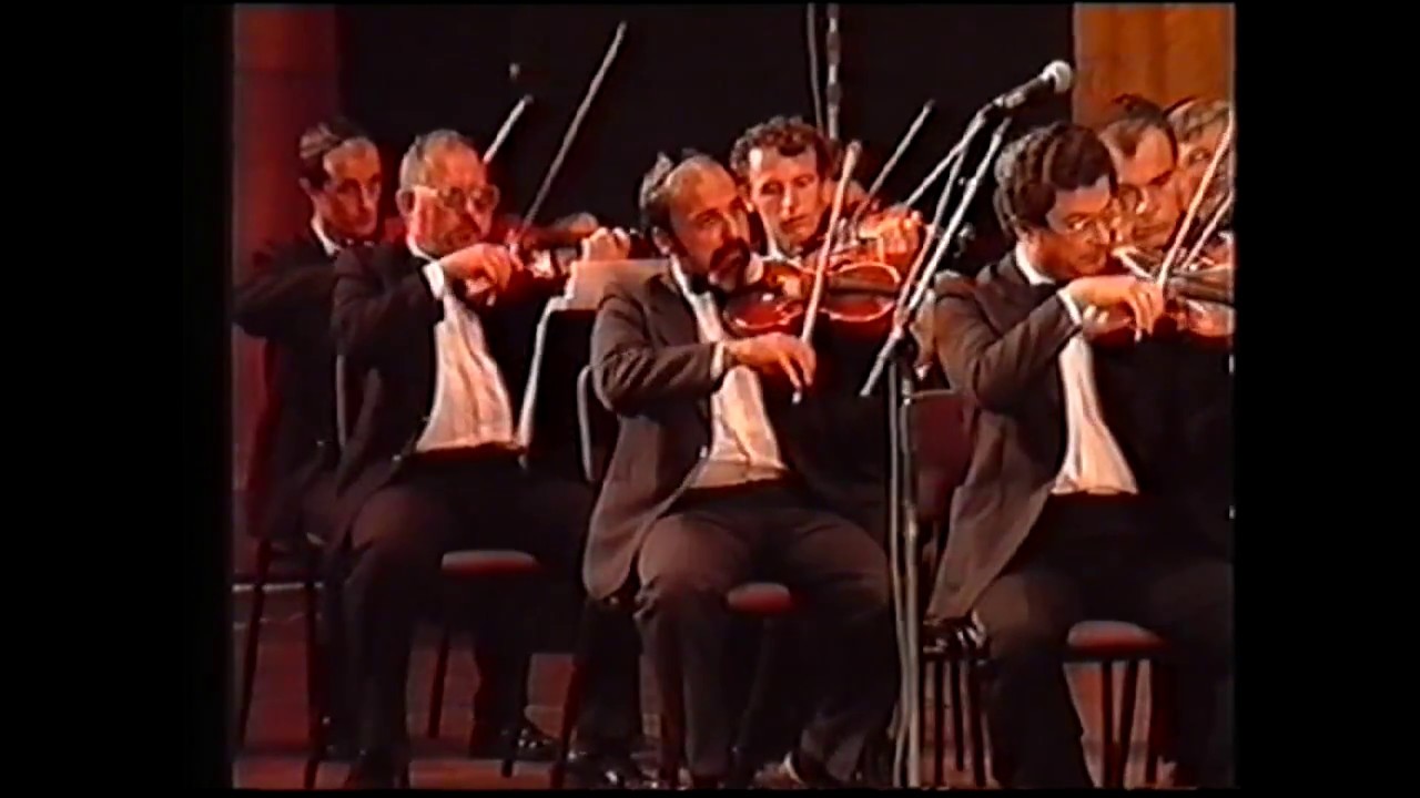 Magen Avot - Chief Cantor Chaim Adler מגן אבות - החזן הראשי חיים אדלר