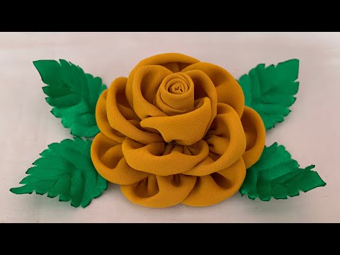 Video Huớng dẫn làm Hoa bằng vải | Cách làm Hoa Hồng bằng... - youtube