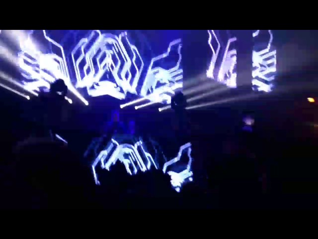 Nick Warren B2B Dave Seaman B2B Danny Howells @Avalon Hollywood (Nov 5, 2016).