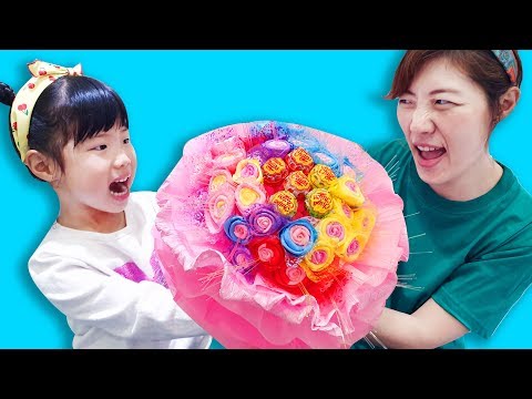 사탕을 심었더니 사탕꽃들이 <strong>피었어요</strong>!! 유니의 사탕꽃 사탕나무 츄파춥스 부케 양치 사탕만들기 마법 Good Candy Tree and Bouquet - 로미유스토리 Romiyu