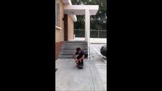 Rafael Ramos - Ollie 7 Stairs First Try.