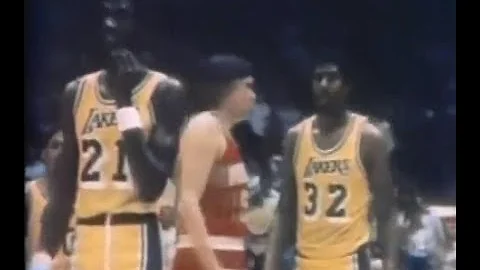 Magic Johnson's Airball Ends Lakers Season (1981 Playoffs vs. Rockets) - DayDayNews