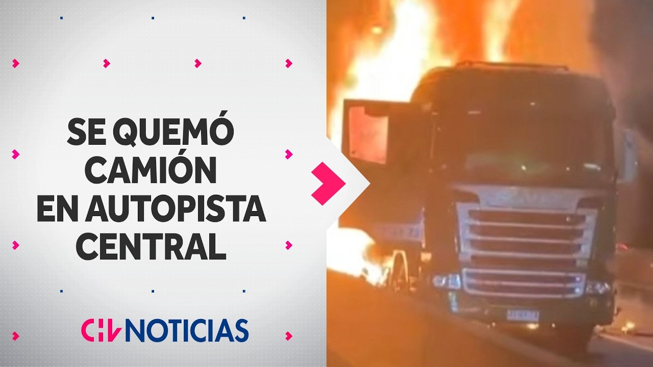 Corte en la Autopista Central por camión incendiado que transportaba madera en Ruta 5 al norte