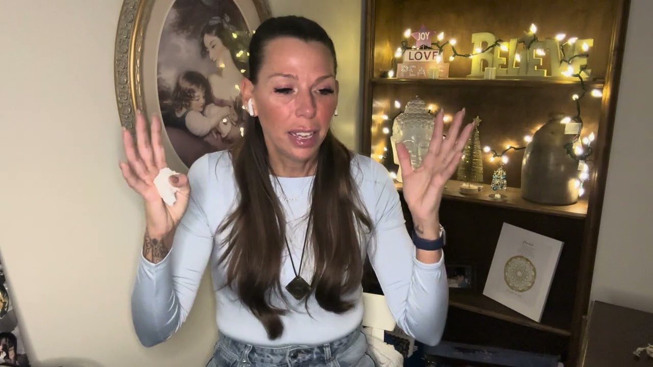 New doors are opening for you because you finally surrendered what wasn’t meant for you. Well done👏 