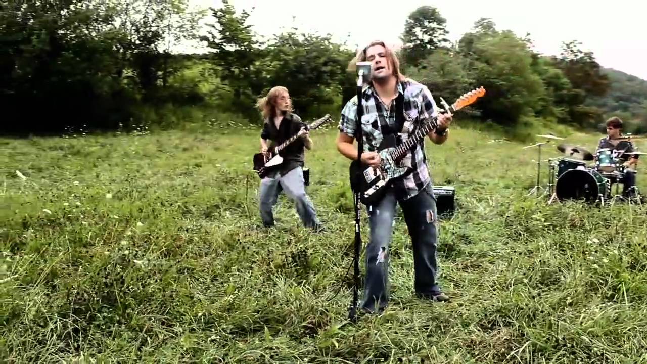 Steve Virginia: Country Kind of Life Official Video!