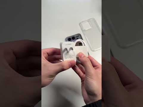 Realme Neo8 Unboxing and Hands-on Review - The tech-inspired design is quite attractive