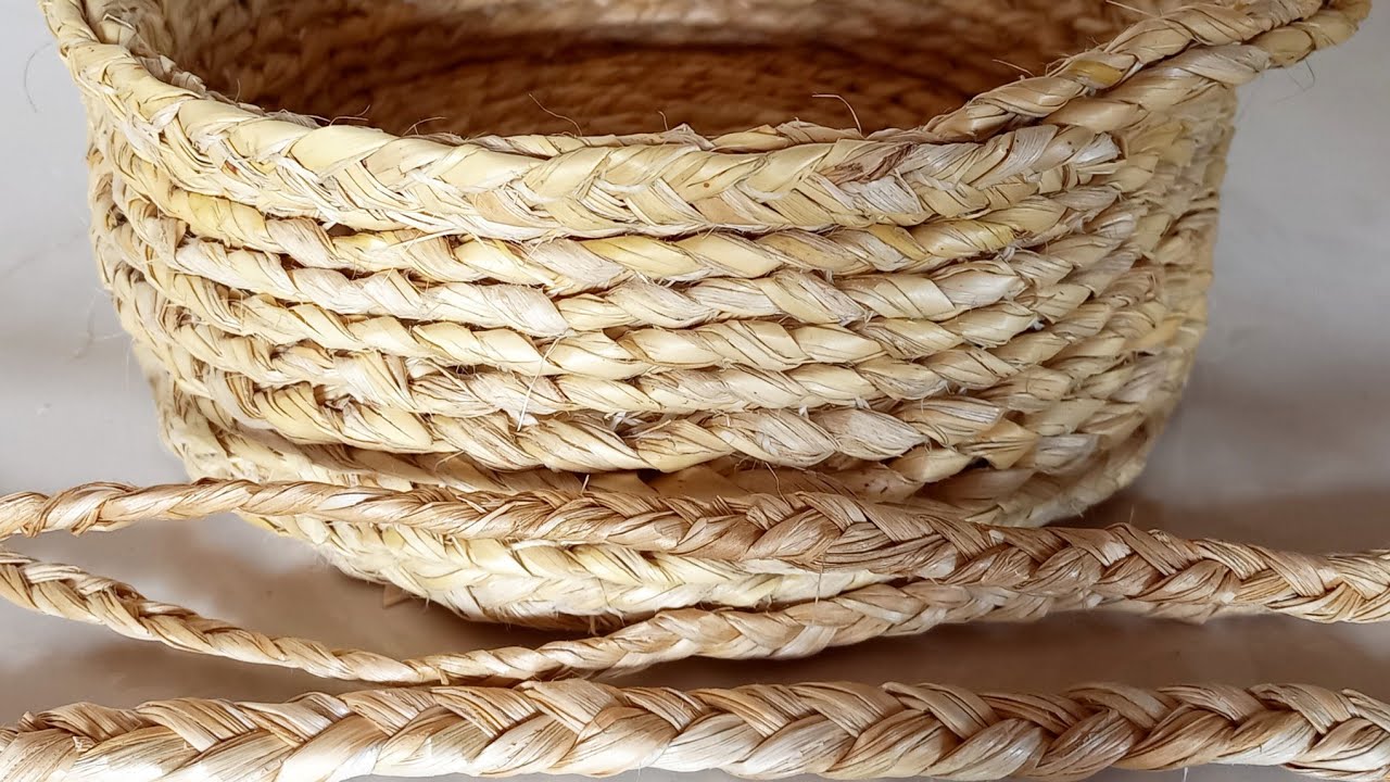 trança feita com fibra de bananeira