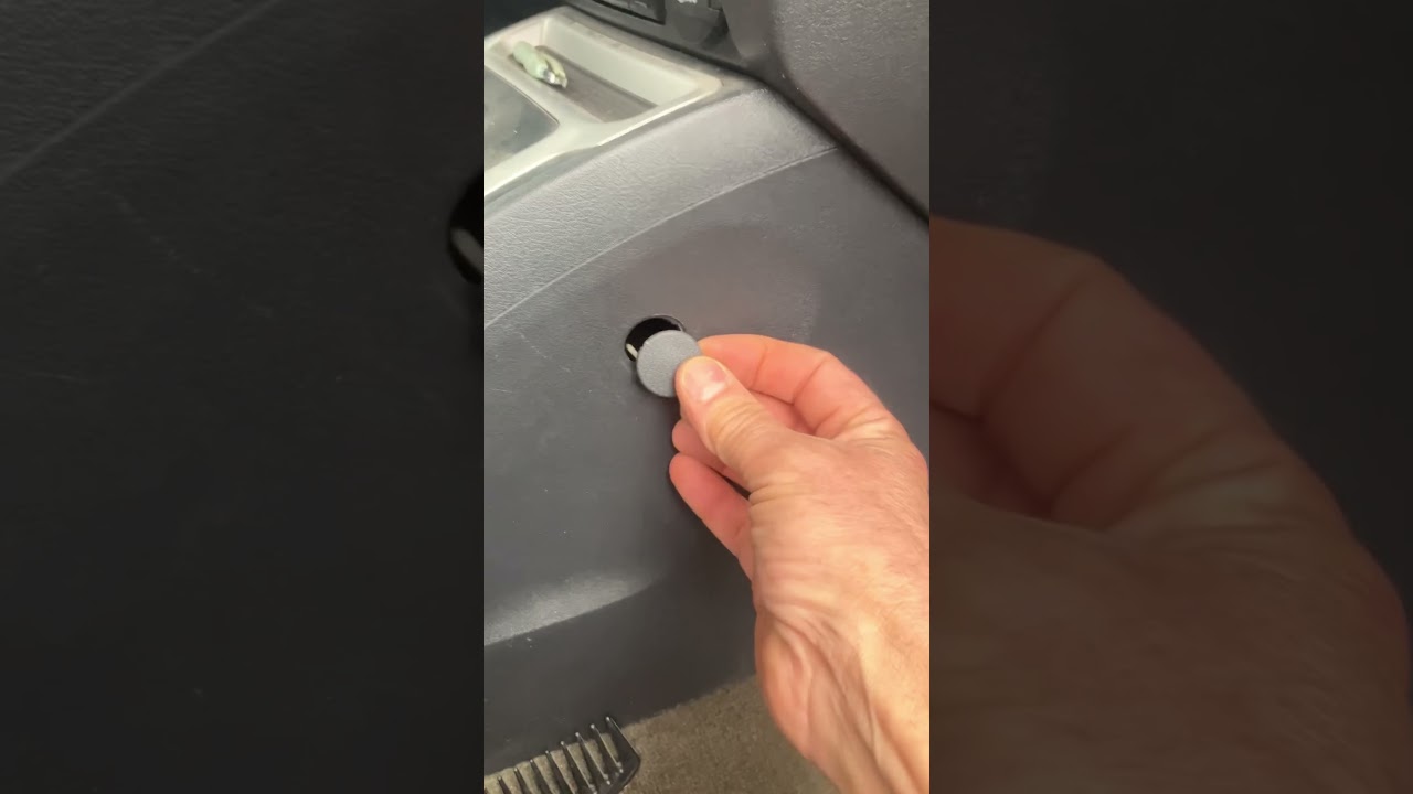 Jeep Compass 2007-2017 гг., блокировка переключения передач, перевод в нейтральное положение при ...