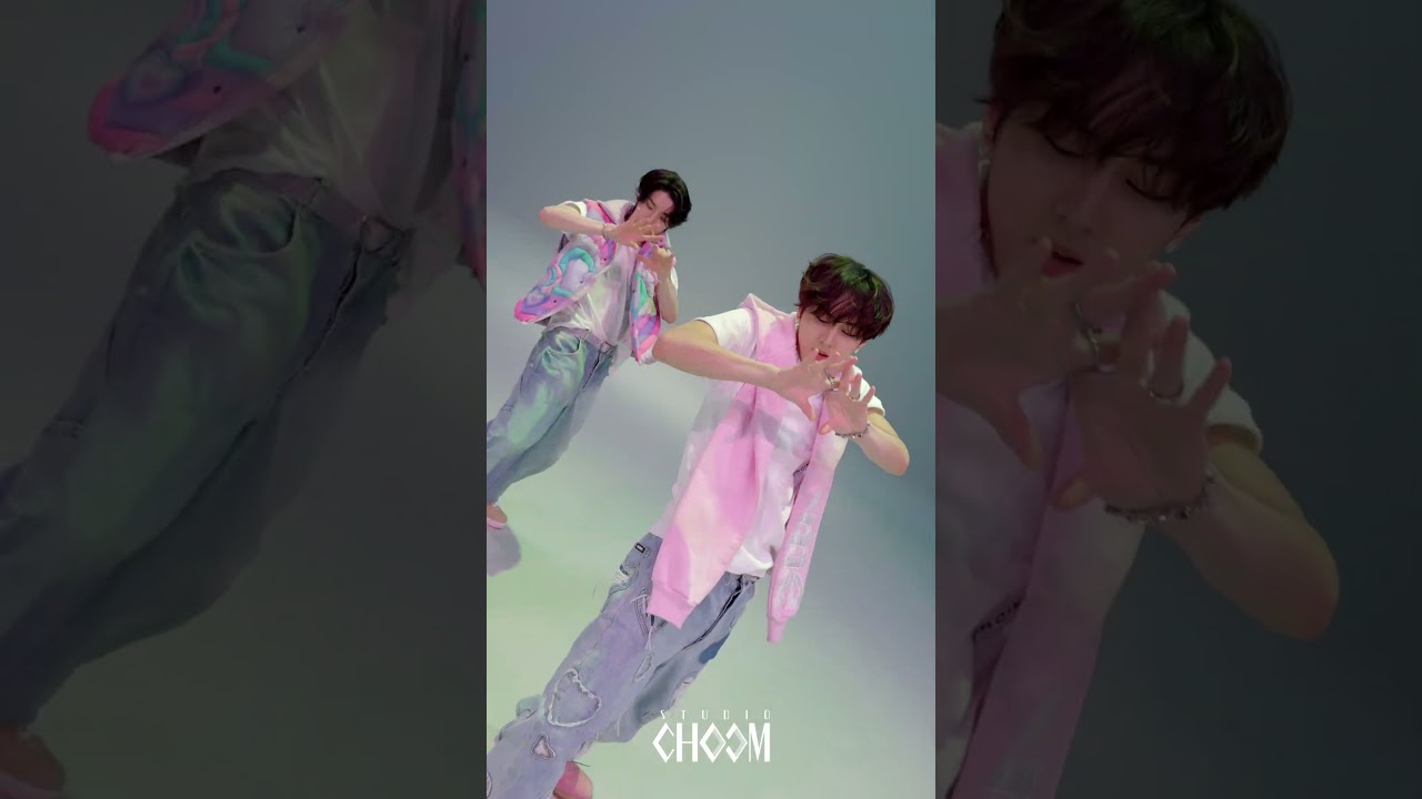 ENHYPEN - XO (Only If You Say Yes) (Color Code: Mint Green
