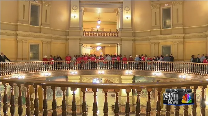 Teachers rally at Capitol for school funding