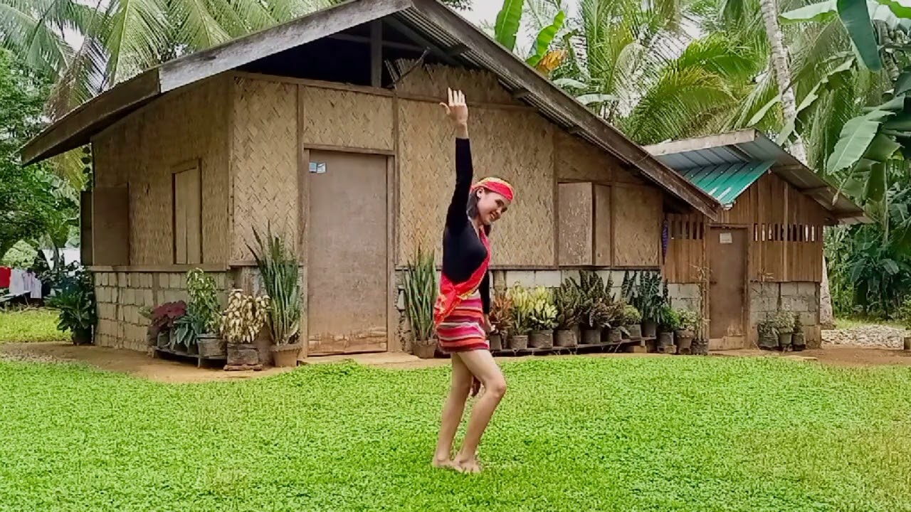 Una-Una Kaya-Kaya Dance (ethic dance)