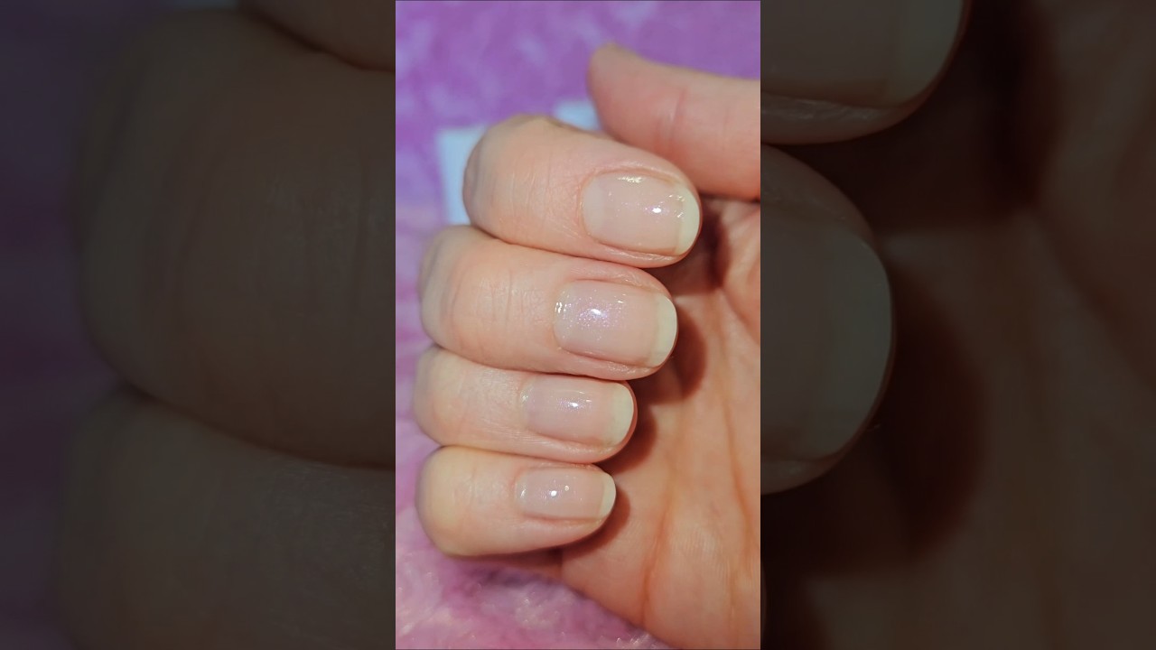 Пробую дуэт средств для ухода за ногтями Active Smooth и НОВЫЙ Active Plump от Manucurist.