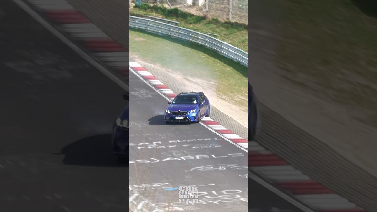 BMW M5 Touring powersliding trough Brunchen! 