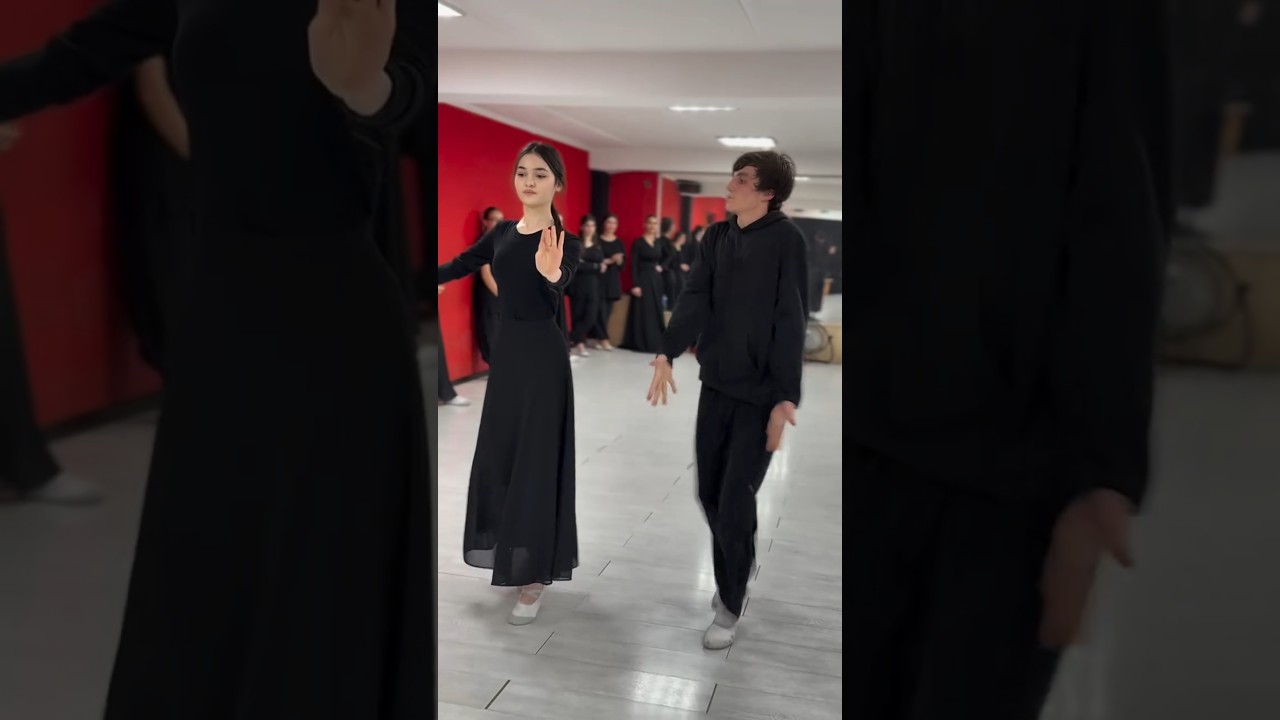 Beautiful Lezginka Dance 