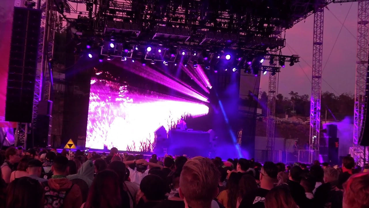 CASHMERE CAT - PINK SKIES IRL @ HARD DOTD LA - 11.3.2018