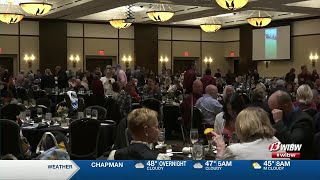 Helping Hands holds annual ‘Bone Appétit’ fundraiser