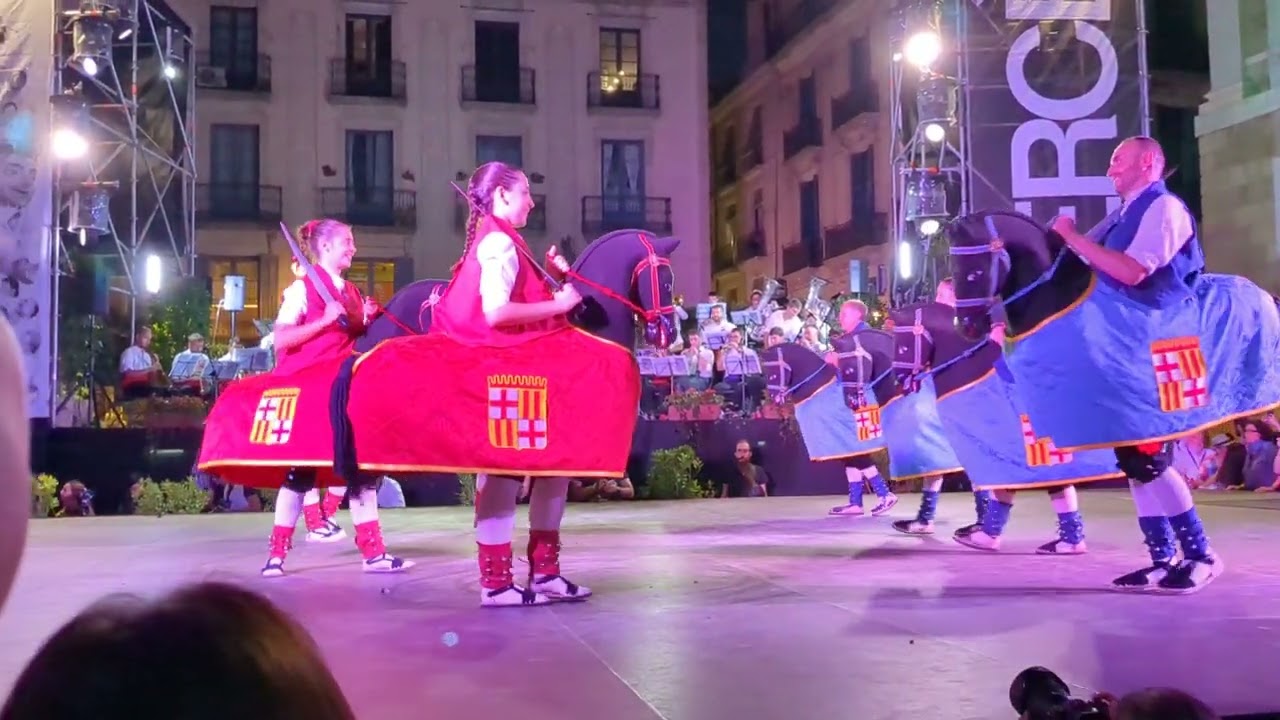 Ball dels Cavallets Cotoners al Toc d'Inici - Festes dea Mercè 2023