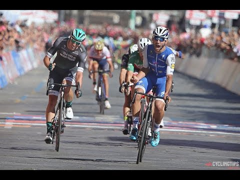 Video: Giro d'Italia 2017: Gaviria vinner andre etappe