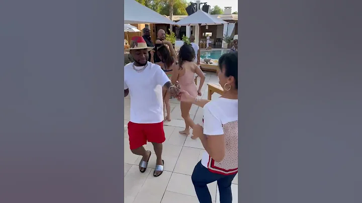 davido catching cruise 😄