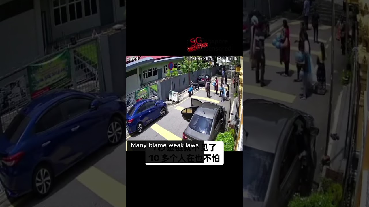 Malaysia: The Dangers of Wearing Gold Jewelry in Public is "asking for it"