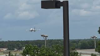 Aeroméxico Connect Embraer 190 landing at RDU First Look Aeromexico Debuts At Rdu