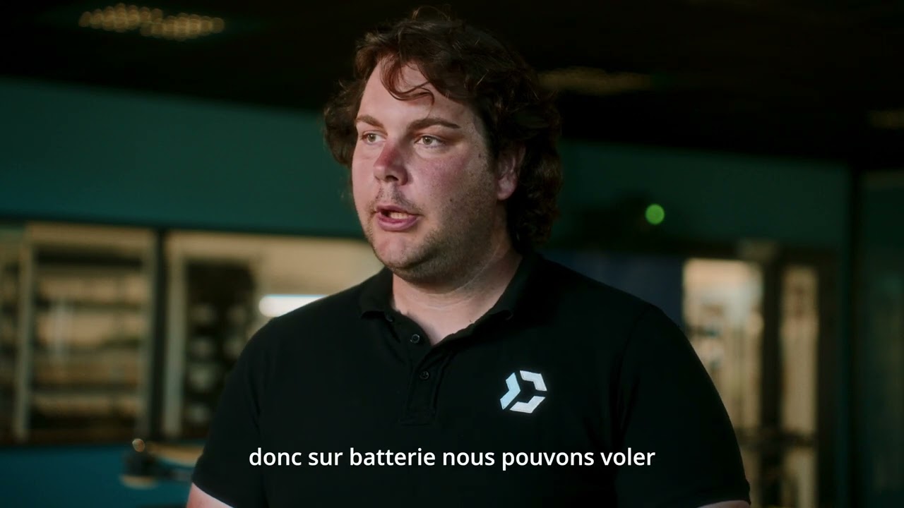 FR - Elistair x Hexadrone : Drone persistent charge lourde - pour les télécommunications tactiques