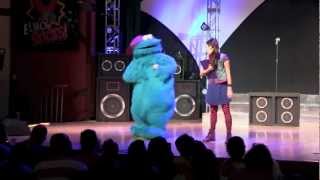 Cookie Monster Raps - C Is For Cookie - Elmo Rocks Show At Seaworld Orlando