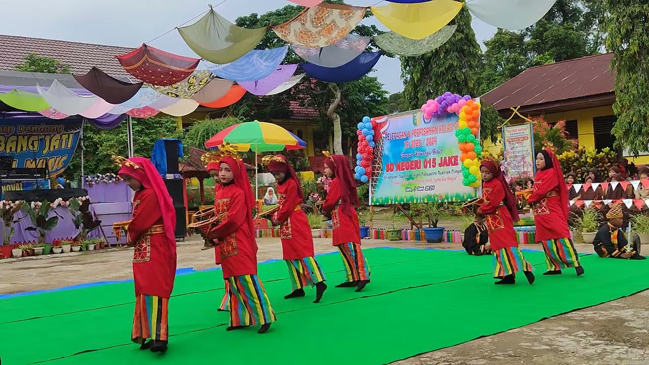 Tari Sembah Carano Oleh Siswa dan Siswi SDN 015 Jake