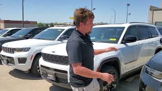 🚙 Jackson Showcases Our Jeep Grand Cherokee Lineup at Broadway Chrysler!