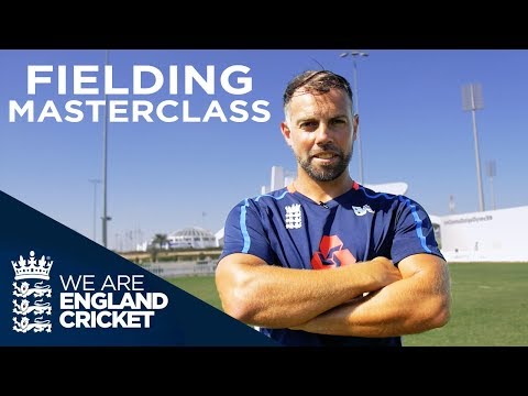 Como jogar no campo como um profissional | Masterclass com Carl Hopkinson