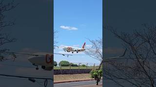 Pouso do Boeing 737-800 da Gol (PR-GXU) em Uberaba 09/03/25