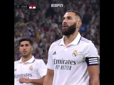 Ô BENZEMA! O atacante do Real Madrid sofreu pênalti contra o Osasuna