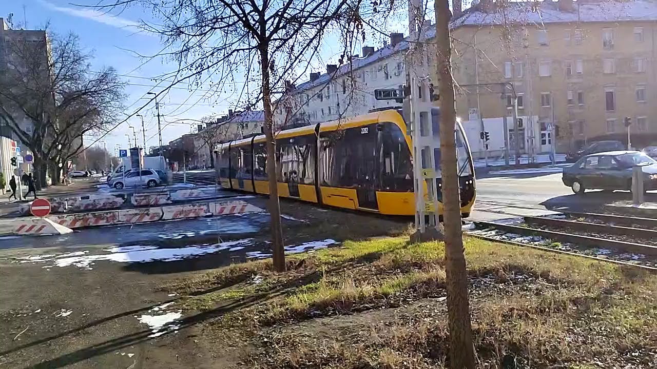 Budapest Nagy Lajos király útja és Mogyoródi út kereszteződése 2026.01.