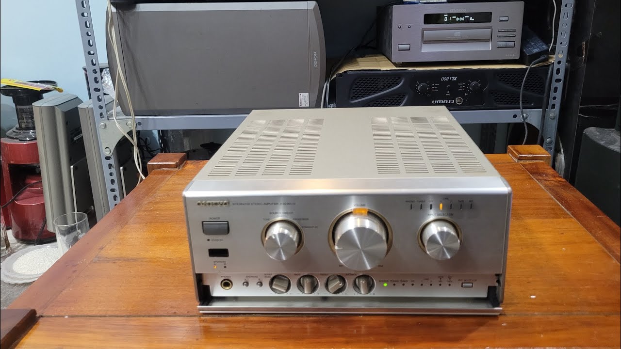 Amply onkyo A 922M bản giới hạn đẹp mới 99% âm thanh hay lắm.lh