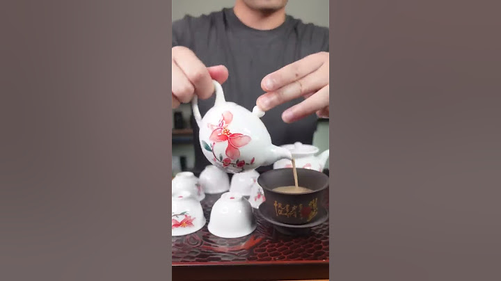 how CHINESE people ACTUALLY drink bubble tea