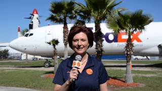 11 Lori Bradner FAN Promo 727 SUN 'n FUN OSY 14022801