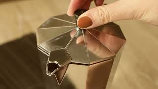 Lyor - Cafeteira Italiana De Alumínio 6 Doses Com Cabo Em Baquelite 300Ml